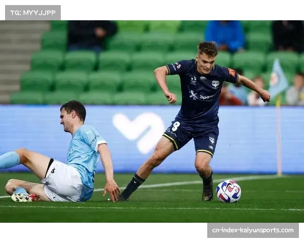 凤凰队逆袭布里斯班狮吼 2-1 迎来精彩胜利