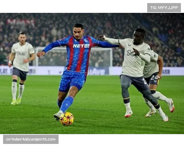 美国中卫组合依赖理查兹 水晶宫后卫健康状态成防线关键